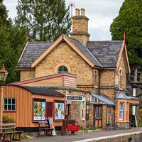 Buy canvas prints of Hampton Loade train station on the Severn Valley R by Richard O'Donoghue