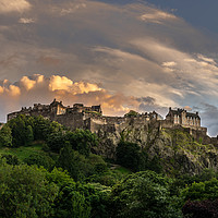 Buy canvas prints of Edinburgh Castle Golden Hour by Steven Lennie