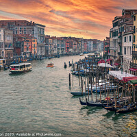 Buy canvas prints of One Evening in Venice by Viv Thompson
