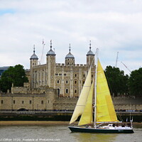 Buy canvas prints of Tower of London by Paul Clifton