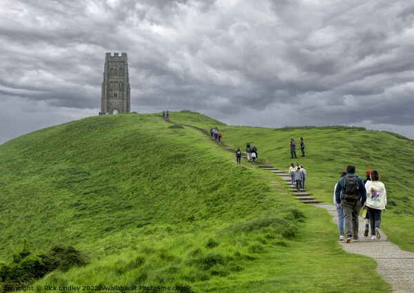 The Pilgrimage Glastonbury Tor  Picture Board by Rick Lindley