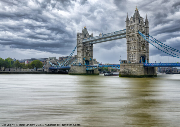 Tower Bridge London Picture Board by Rick Lindley