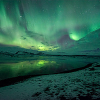 Buy canvas prints of Northern Lights Iceland , Jökulsárlón by Steve Lewis