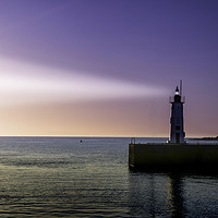 Buy canvas prints of Anstruther harbour lighthouse by Scotland's Scenery