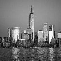 Buy canvas prints of Evening view over the skyline of Manhattan - travel photography by Erik Lattwein