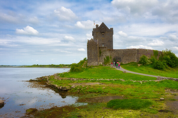 Dunguaire Castle - Irlanda Picture Board by Jordi Carrio