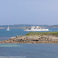 Buy canvas prints of The Scillonian 3 sailing into the Isles of Scilly by Simon Marlow