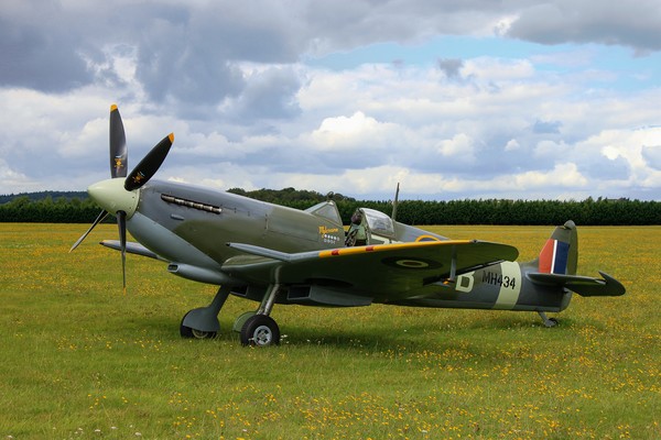 Spitfire at White Waltham, Berkshire Picture Board by Simon Marlow