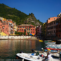 Buy canvas prints of Vernazza Marina in Cinque Terre by Luis Pina