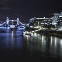 Buy canvas prints of River Thames & Tower Bridge by Wayne Molyneux