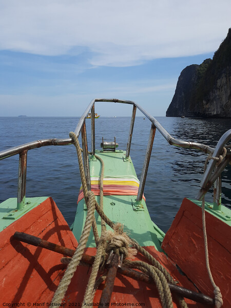 Front side of a longtail boat at Maya Bay Picture Board by Hanif Setiawan
