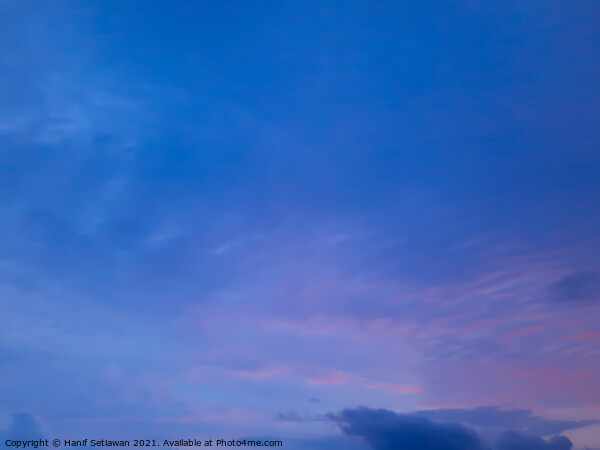 Blue cloudscape with cirrus sky. Picture Board by Hanif Setiawan