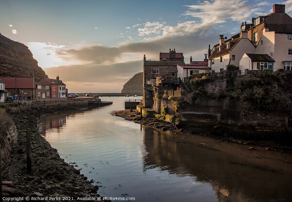 Serene Sunrise over Staithes Cove Picture Board by Richard Perks