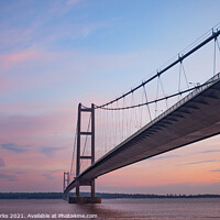 Buy canvas prints of Daybreak on the Humber by Richard Perks