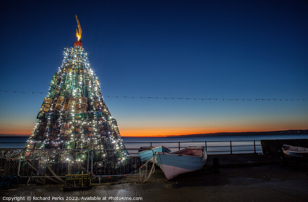Daybreak in Filey at Christmas Picture Board by Richard Perks