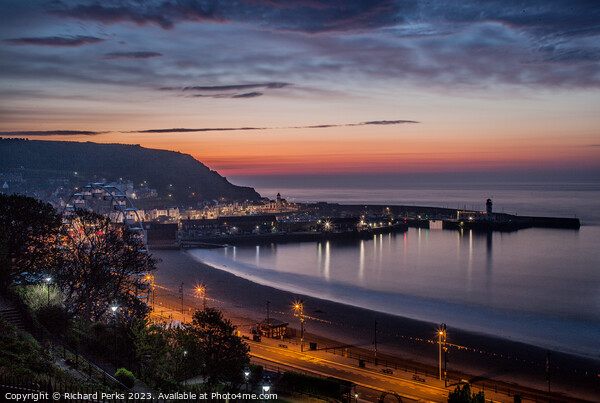 South Bay Daybreak -Scarborough Picture Board by Richard Perks