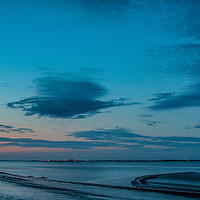 Buy canvas prints of Humber Sunrise by Richard Perks