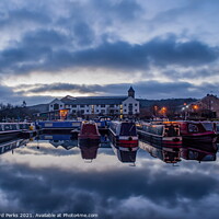 Buy canvas prints of Daybreak on the Leeds - Liverpool Canal by Richard Perks
