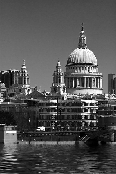 St Pauls Cathedral at London BW Picture Board by David French
