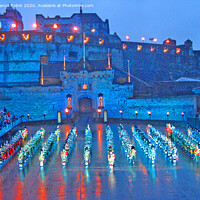 Buy canvas prints of Massed Bands, The Edinburgh Tattoo by Laurence Tobin