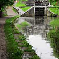 Buy canvas prints of Bingley Five-Rise staircase locks, West Yorkshire by Laurence Tobin