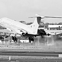 Buy canvas prints of Royal Air Force VC-10 blasting off by Allan Durward Photography
