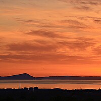 Buy canvas prints of A Scottish sunset, Ayr at dusk by Allan Durward Photography