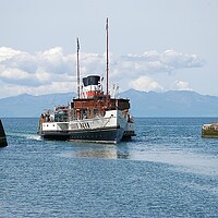 Buy canvas prints of PS Waverley arriving at Ayr by Allan Durward Photography