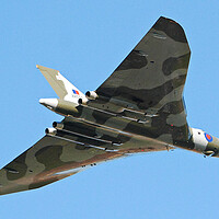 Buy canvas prints of Avro Vulcan B2 bomber, Spirit of Great Britain by Allan Durward Photography