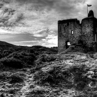 Buy canvas prints of  Tarbert Castle by Gavin Liddle