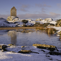 Buy canvas prints of  Smailholm Tower in the Snow 2 by Gavin Liddle