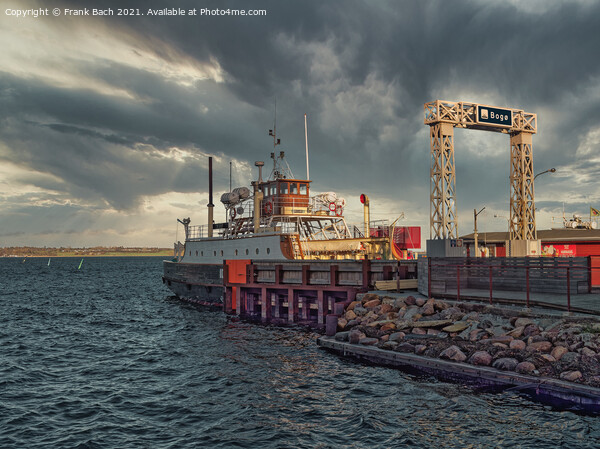 The small vintage ferry from Stubbekoebing to Bogoe island in De Picture Board by Frank Bach