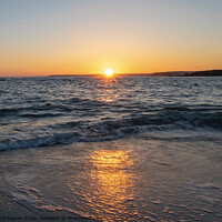 Buy canvas prints of Sunset Thulestone Beach by Richard Fearon