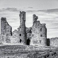 Buy canvas prints of Ruins of Dunstanburgh Castle, Northumberland by Tracey Turner