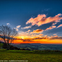 Buy canvas prints of Sunset over the River Severn from Coaley Peak by Tracey Turner
