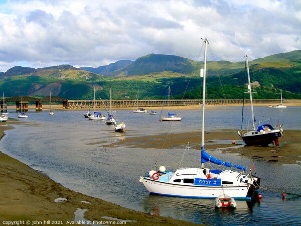 Barmouth and Cader Idris in Wales. Picture Board by john hill