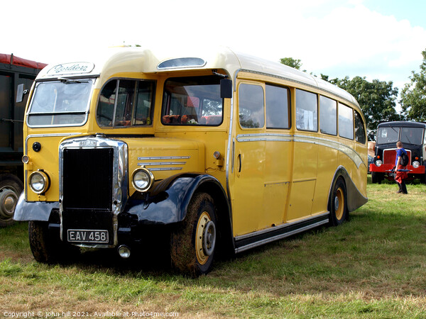 Vintage Leyland coach. Picture Board by john hill