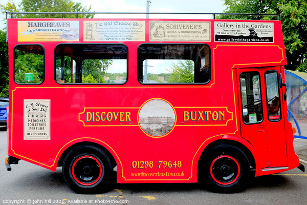 Tour bus, Buxton, Derbyshire. Picture Board by john hill