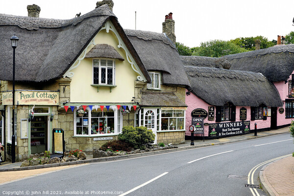 picturesque thatched cottages, Shanklin, Isle of Wight, UK. Picture Board by john hill