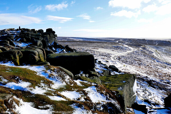 Stanage edge, Peak district, Derbyshire, UK. Picture Board by john hill