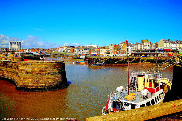 Bridlington harbour, Yorkshire. Picture Board by john hill