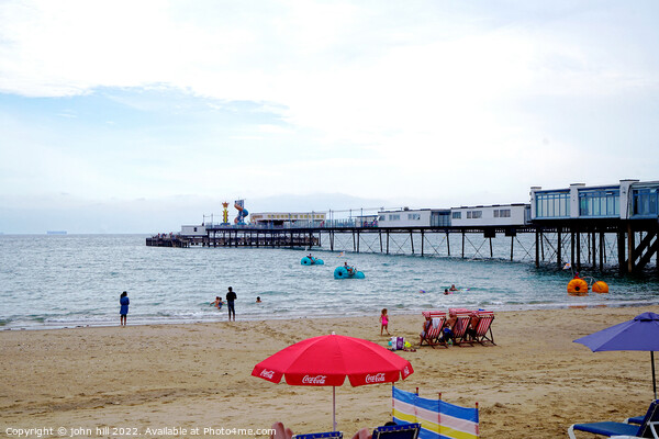 Sandown pier and beach on the Isle of Wight. Picture Board by john hill