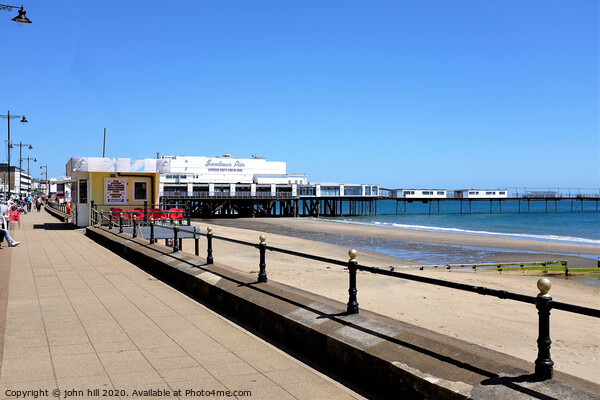 Sandown pier and promenade. Picture Board by john hill