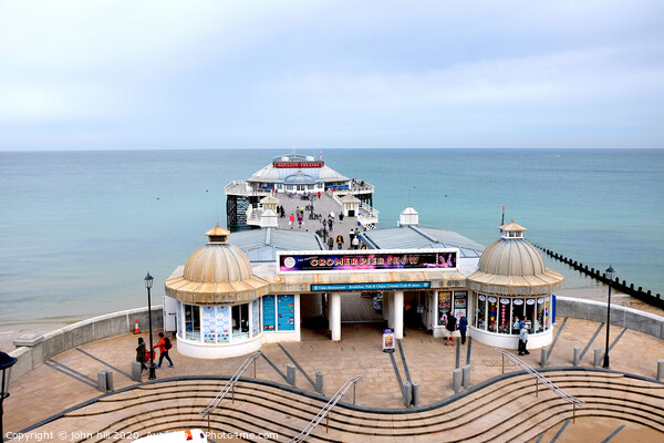 Cromer pier from the front at Cromer in Norfolk.  Picture Board by john hill