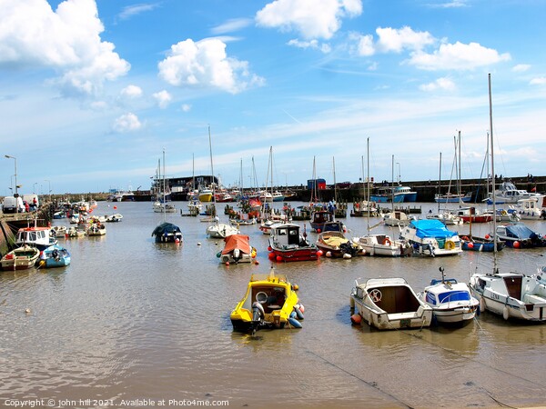Bridlington Harbor in Yorkshire Picture Board by john hill
