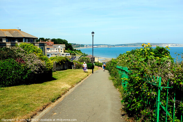 Coastal path at Shanklin on the Isle of Wight, UK. Picture Board by john hill