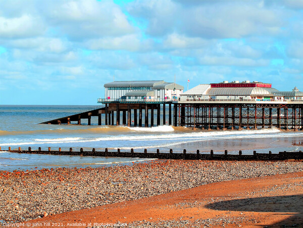 Cromer pier in Norfolk, UK. Picture Board by john hill