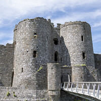 Buy canvas prints of Harlech Castle by Hannah Watson