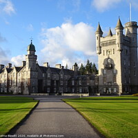 Buy canvas prints of Balmoral Castle Drive by Thelma Blewitt
