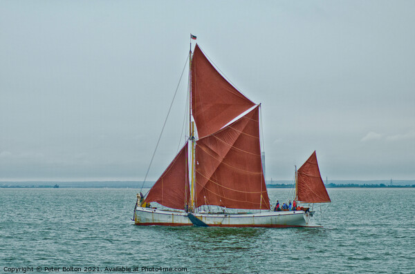 SB Reminder Thames sailing barge off Southend on Sea, Thames Estuary. Picture Board by Peter Bolton
